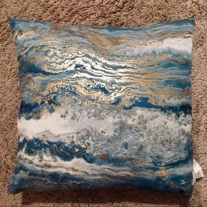Geode Throw Pillow